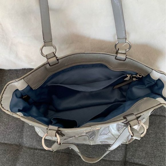 Coach hang bag - Picture 2 of 4